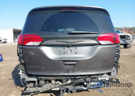 2018 Chrysler Pacifica Touring Plus из США, поврежденный, VIN 2C4RC1FG1JR204449